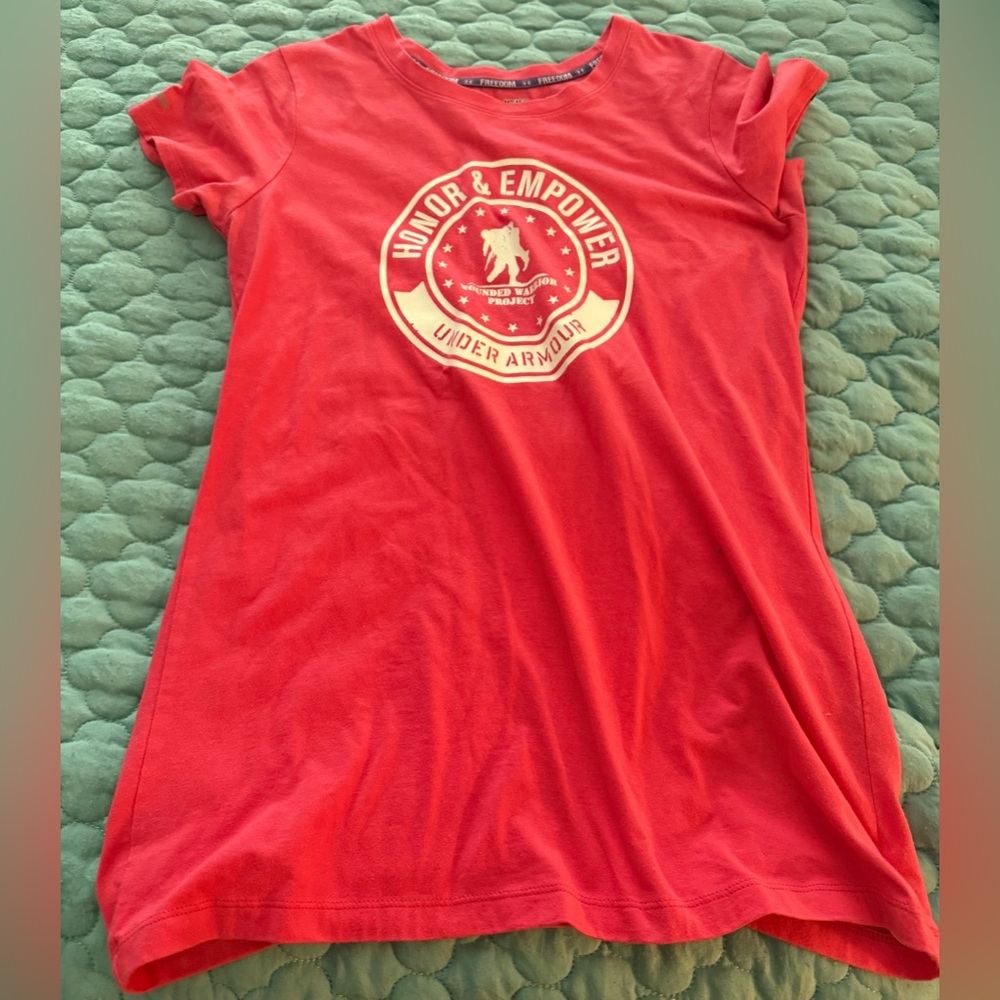 Under Armour ladies hot pink Graphic T-Shirt